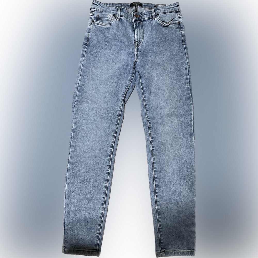 Buffalo Jeans. Mid rise skinny. Size 29